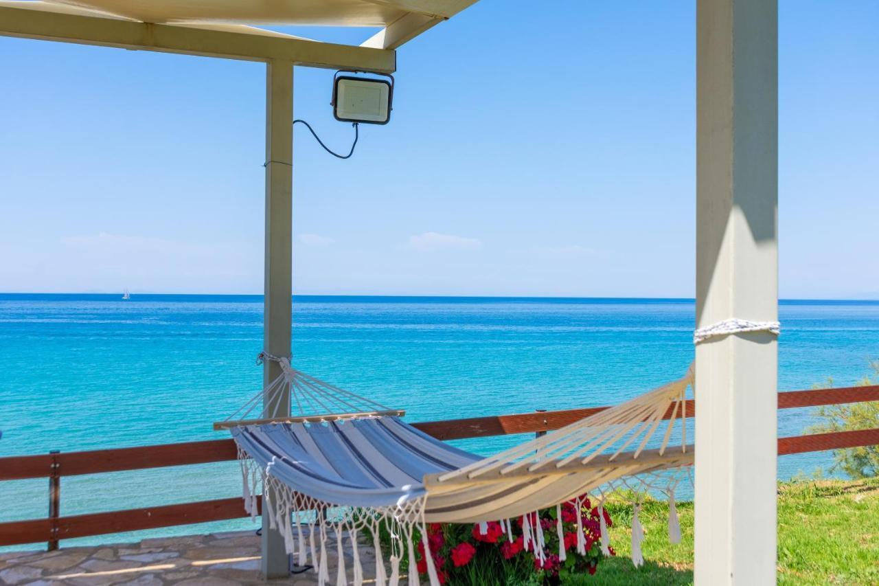 Baywatch Apartments On The Beach By "Elite" Амуди Екстериор снимка