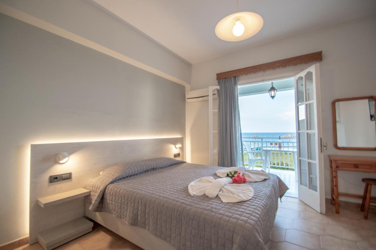 Baywatch Apartments On The Beach By "Elite" Амуди Екстериор снимка