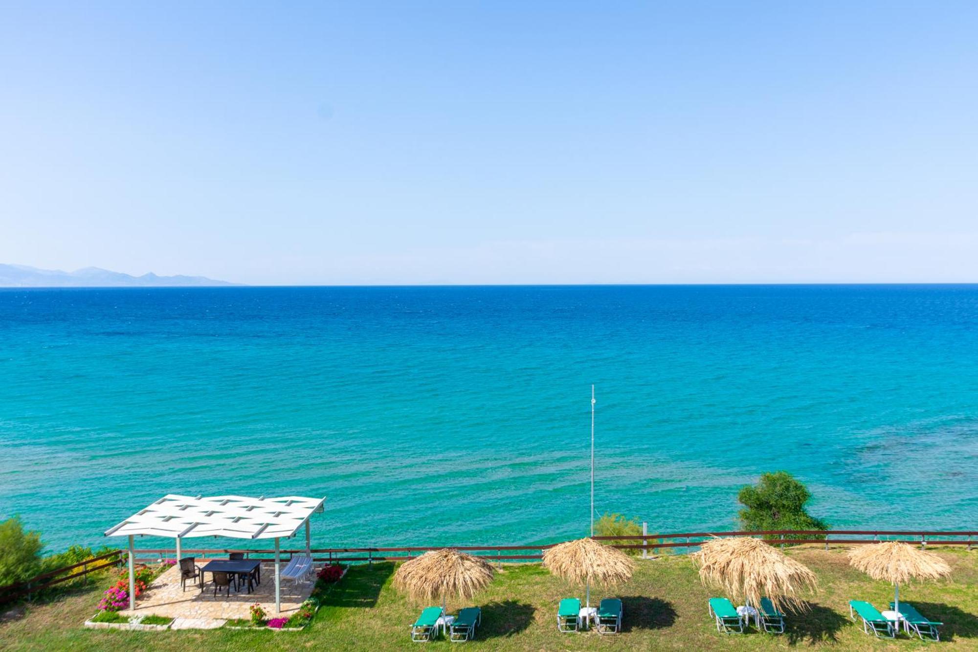 Baywatch Apartments On The Beach By "Elite" Амуди Екстериор снимка